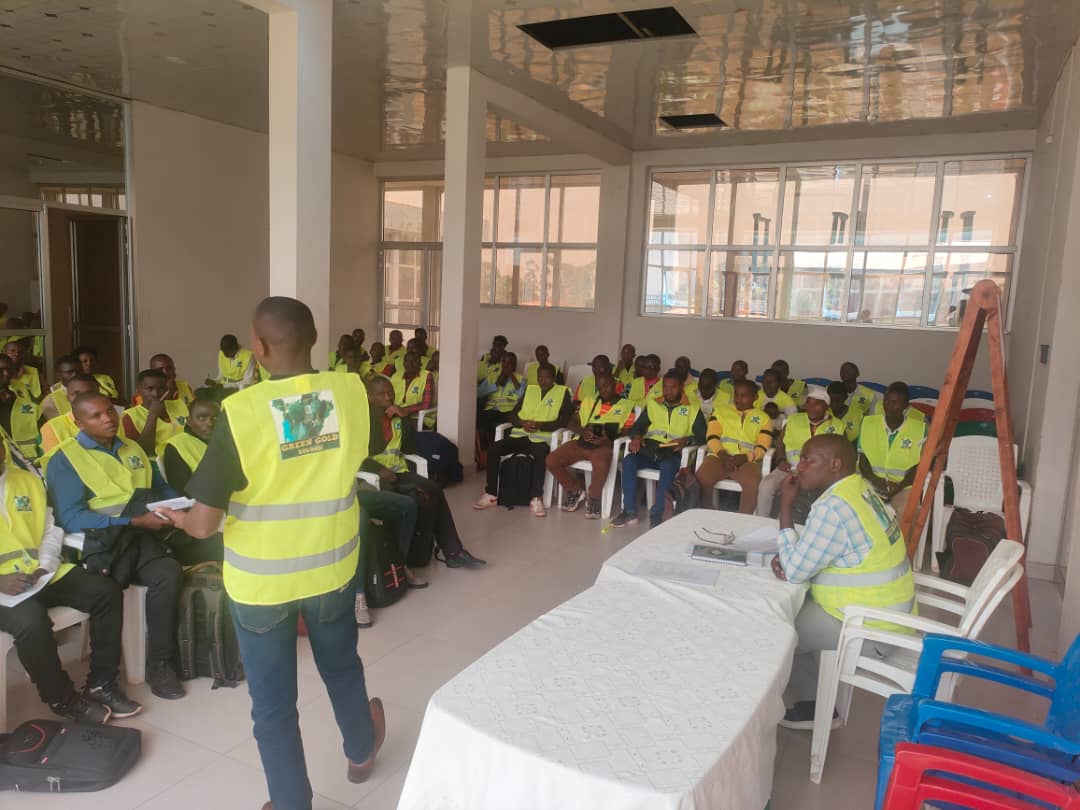 Enhancing technical capacities in avocado grafting: tools, timing , and best practices for improved plant productivity